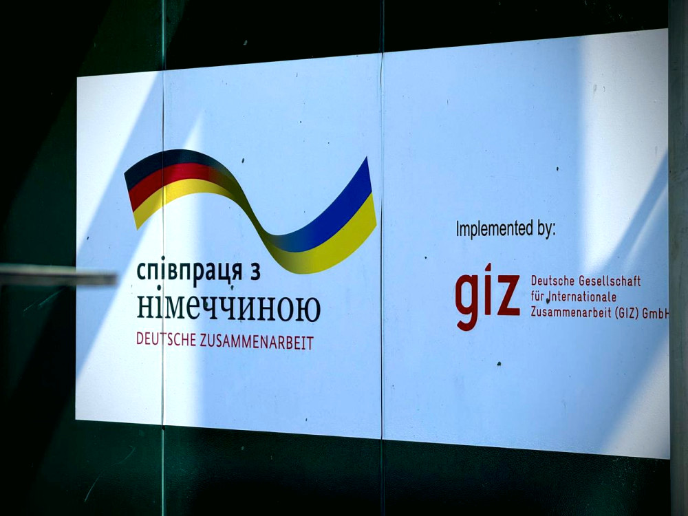 12212 image for slide
