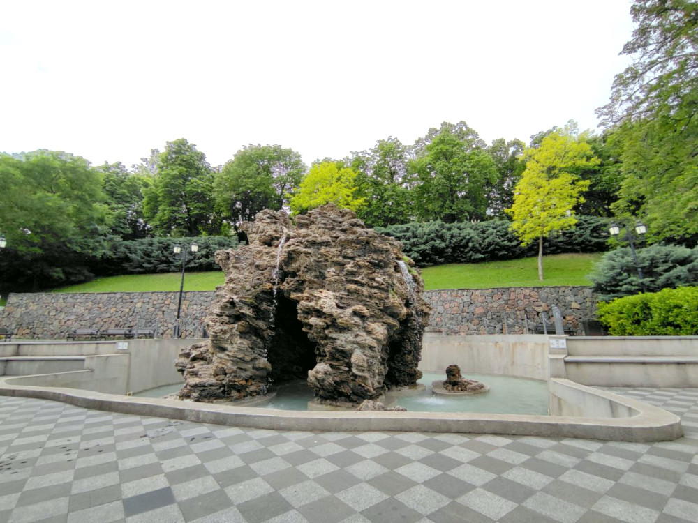 13713 image for slide