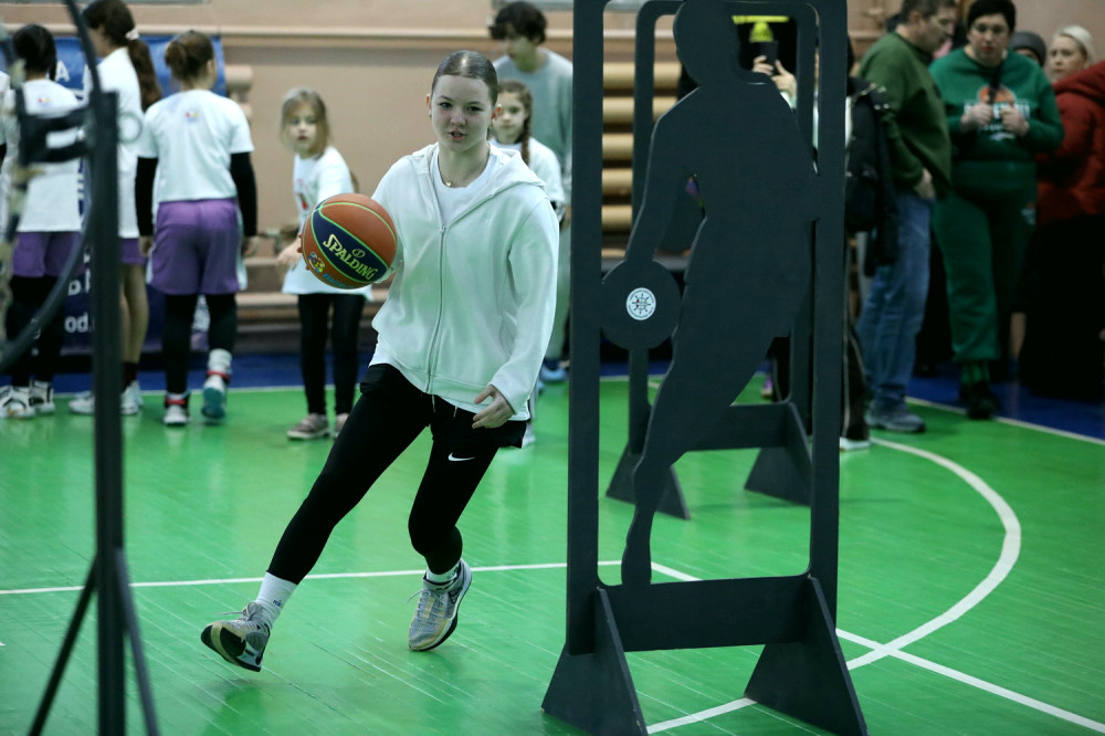 16340 image for slide