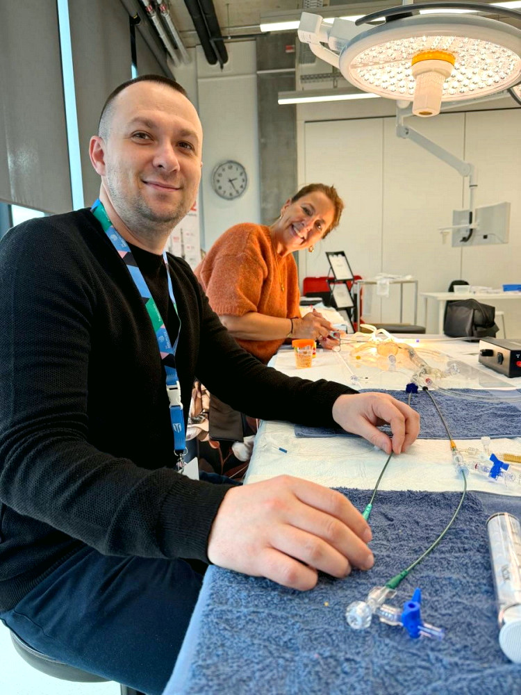 16459 image for slide