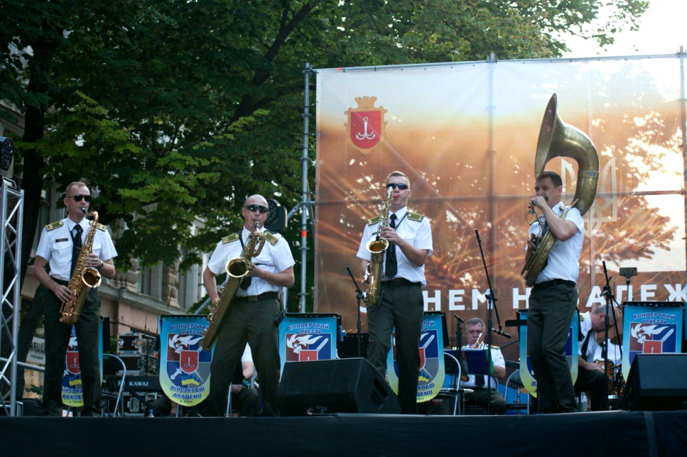 7790 image for slide
